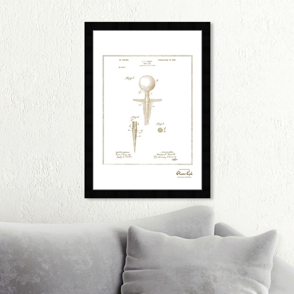 Golf Tee 1988 Gold