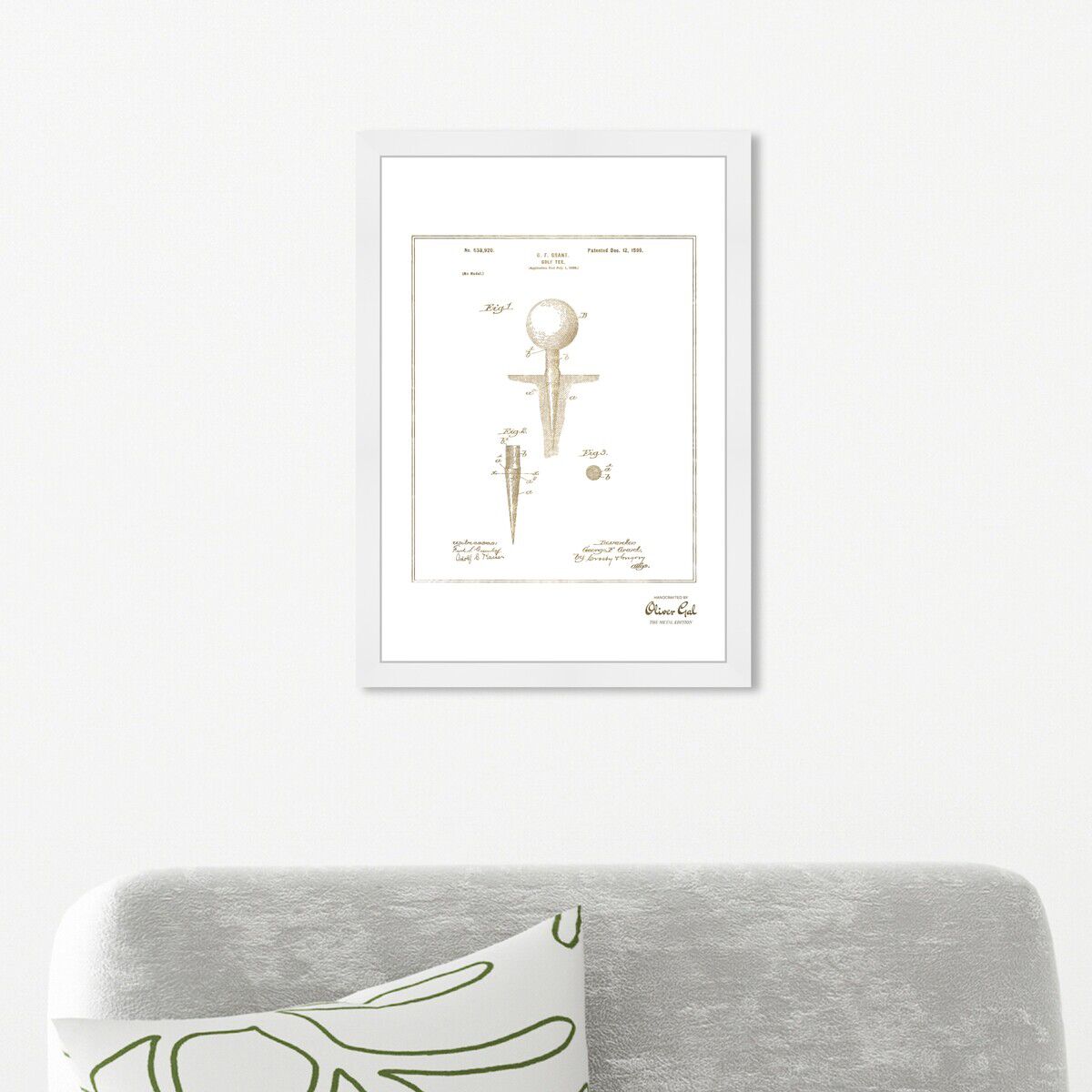 Golf Tee 1988 Gold