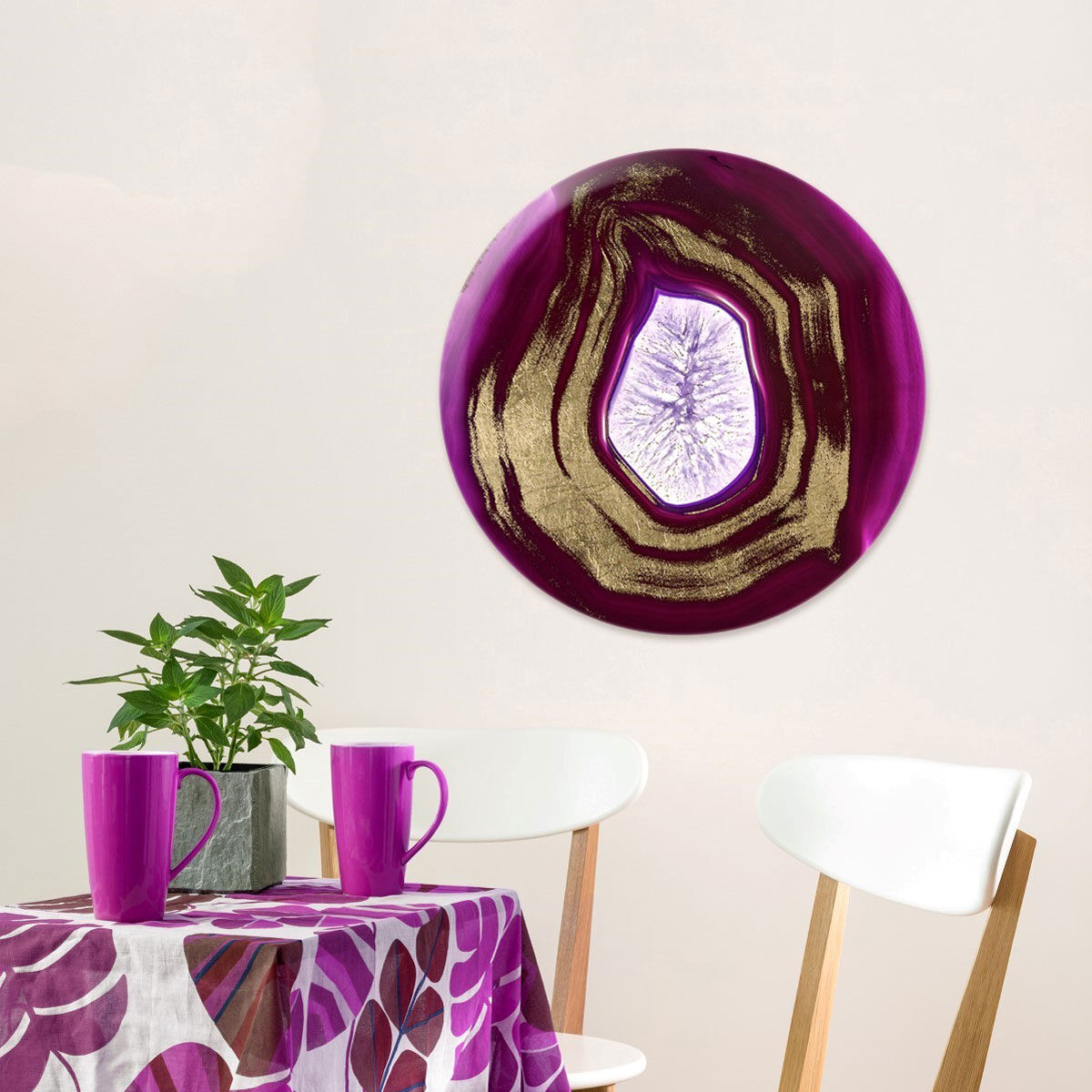 Pinklove Geo Round Secondary image