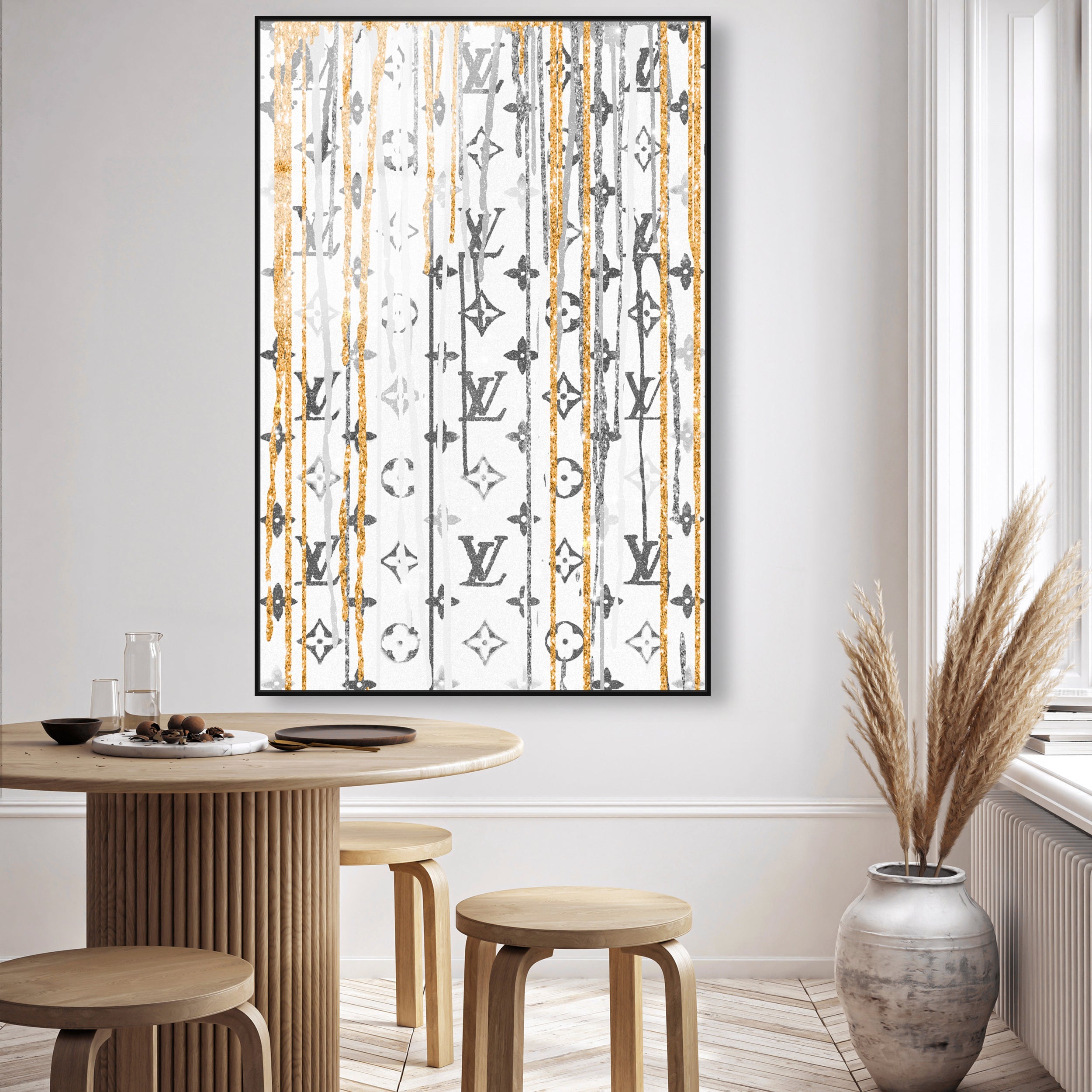 Luxury Drips Black and White