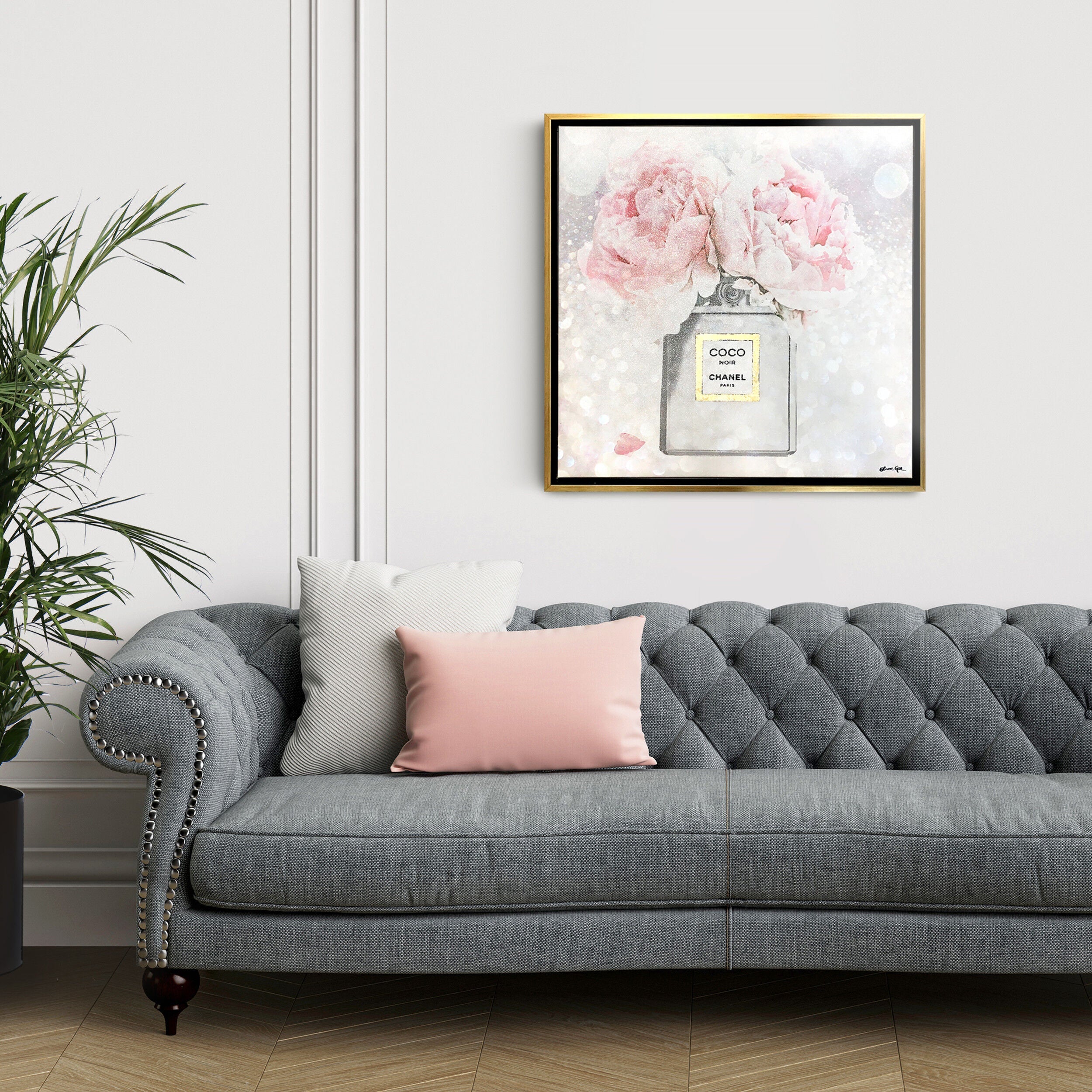 Dawn Anniversary Bouquet: Diamond Dust™